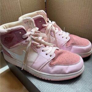 Air Jordan 1 retro high OG, pink rose size 8